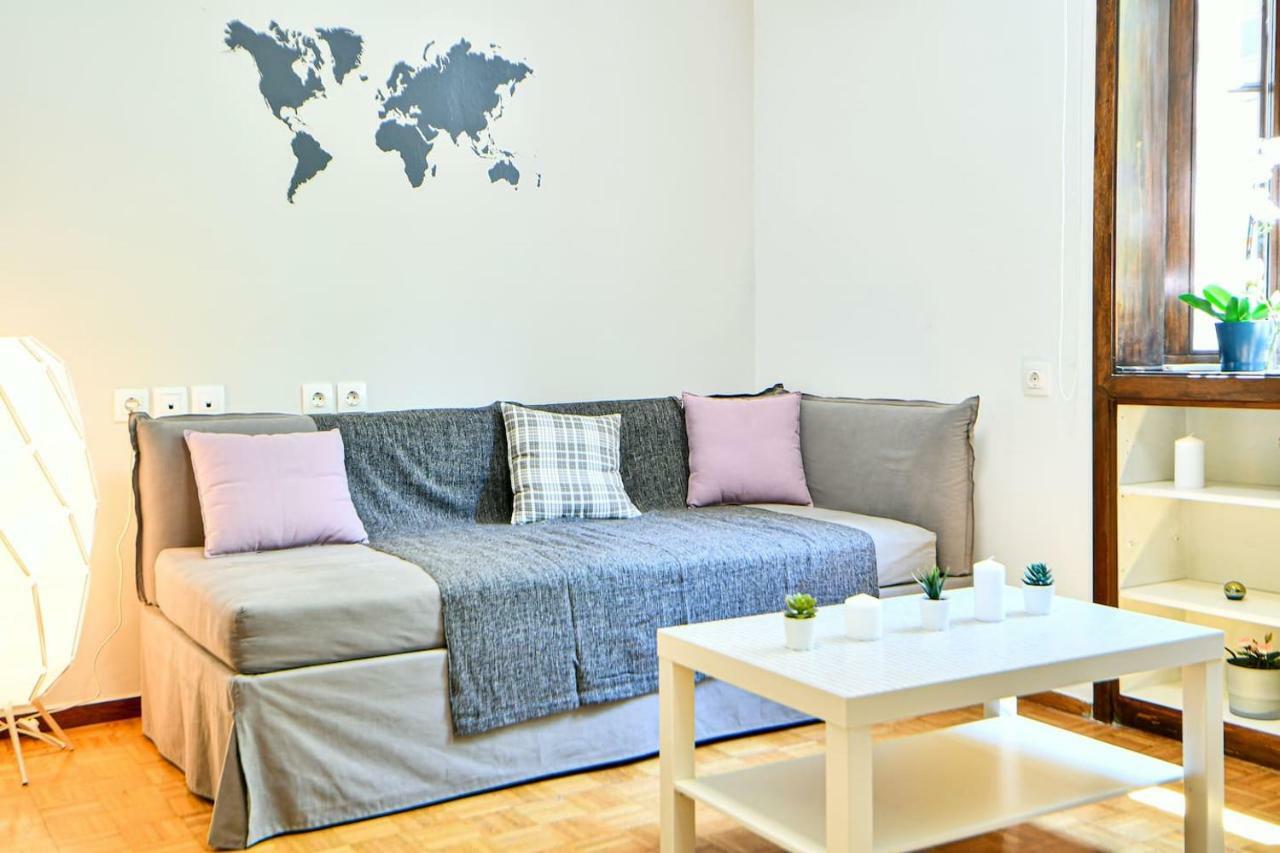 Flowers Of Athens, Boutique Aparthotel With 6-Apartments In Central Athene Buitenkant foto