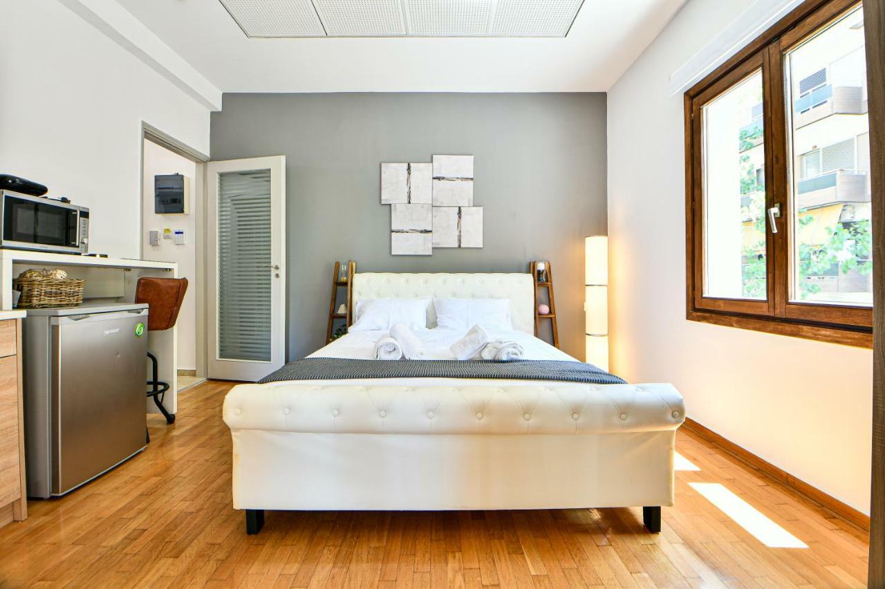 Flowers Of Athens, Boutique Aparthotel With 6-Apartments In Central Athene Buitenkant foto